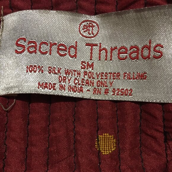 SACRED THREADS SILK PATCHWORK QUILTED JACKETS SIZE S/M - Picture 7 of 7